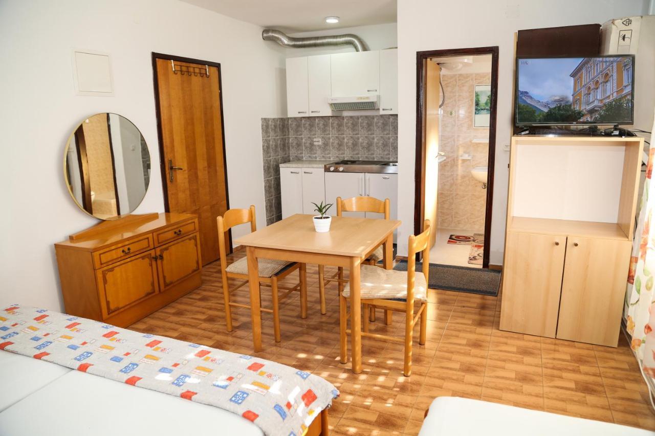 Apartments Butkovic Hvar Town Eksteriør bilde