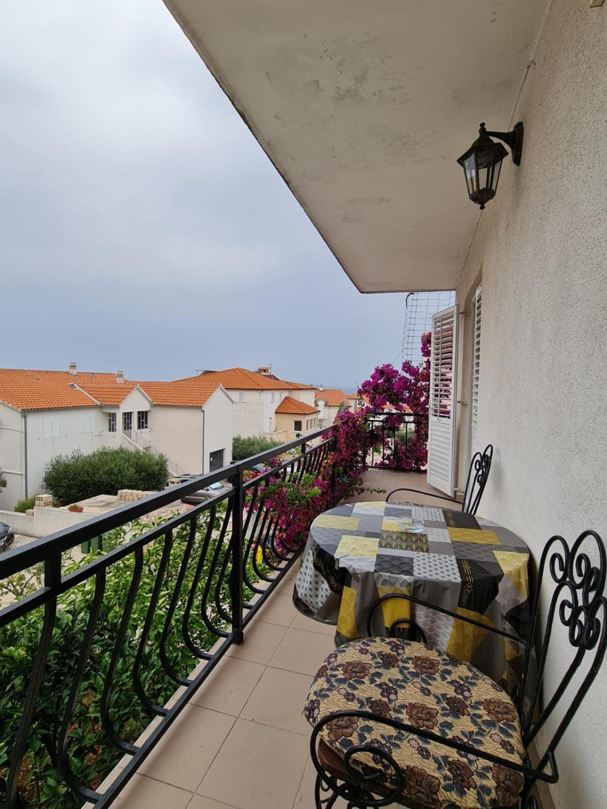 Apartments Butkovic Hvar Town Eksteriør bilde