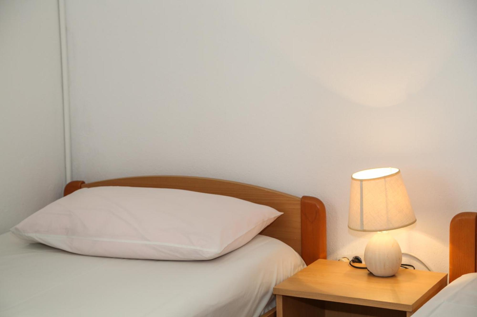 Apartments Butkovic Hvar Town Rom bilde