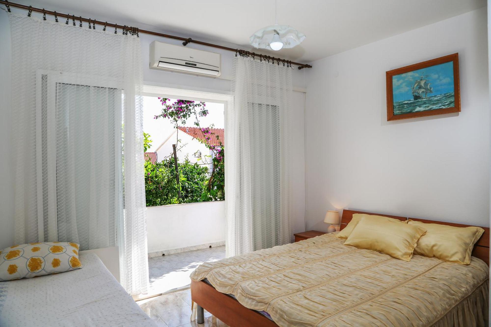 Apartments Butkovic Hvar Town Rom bilde