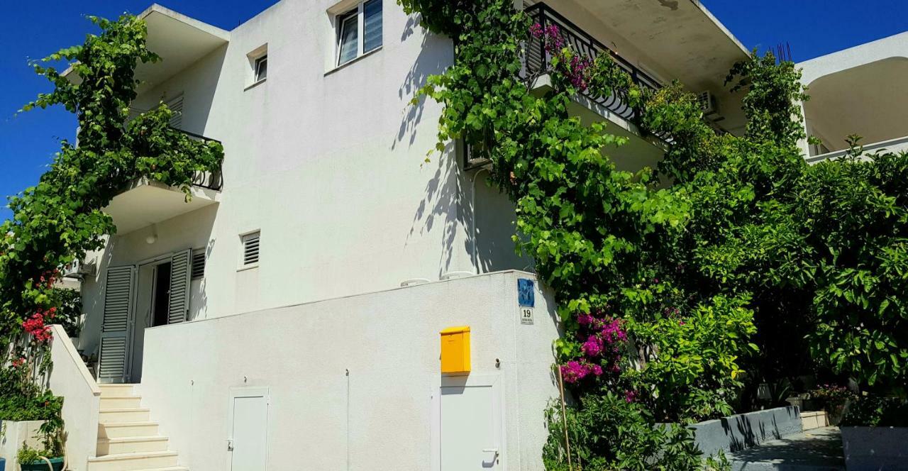 Apartments Butkovic Hvar Town Eksteriør bilde